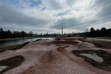 Budowa toru pumptrack w Bliżynie - w realizacji