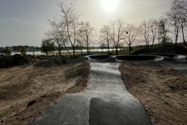 Budowa toru pumptrack w Raszkowie